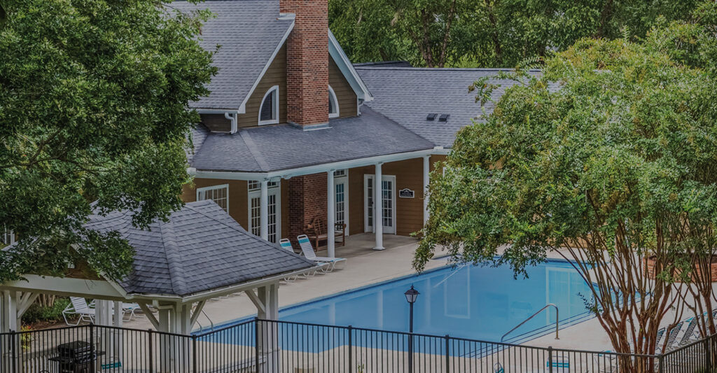 image of pool at apartment complex