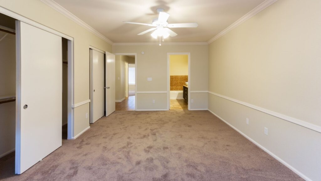 vacant room