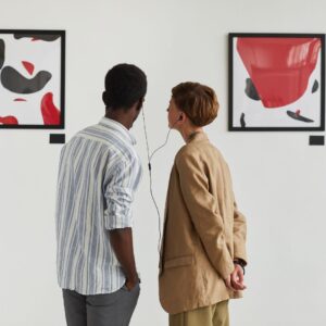 couple at art museum